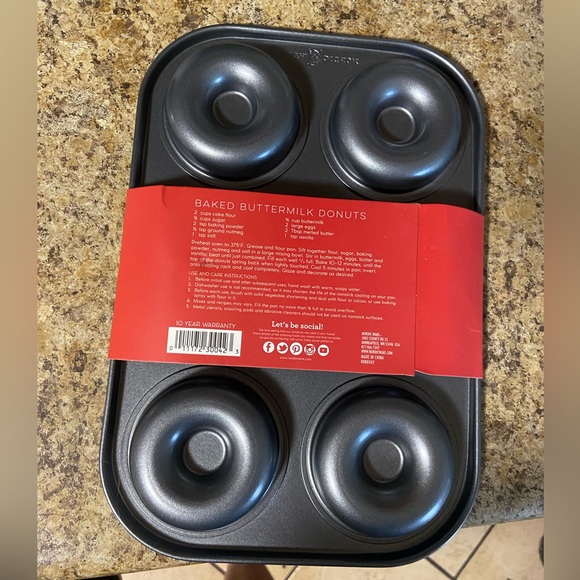 Donut pan - non-stick - Picture 2 of 3